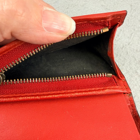 Gucci Cherry Wallet GG Supreme Canvas Red Leather Compact 476050-1147 - Picture 12 of 15